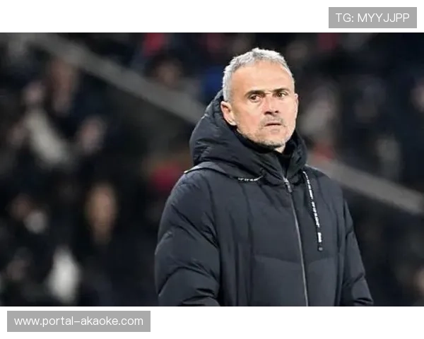 恩里克控球哲学在法甲的实践：从青训梯队到一线队的战术统一性