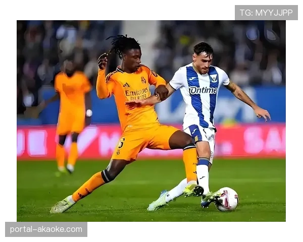 季前赛:火花85-79击败水星,新后卫贡献7次助攻多为边路发起 季前赛:火花85-79击败水星,新后卫贡献7次助攻多为边路发起